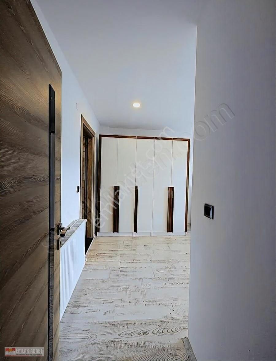 İkiçeşmelik Otogar Arkasında Eşyalı 3+1 Geniş Havuzlu Lüks Daire - Görsel 25