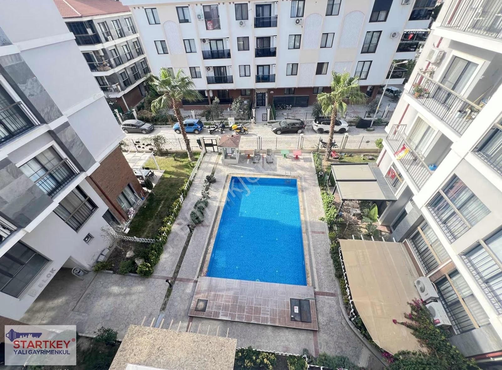 Seyrek Yücesoy Mahalle Sitesinde Satılık 1+1 Eşyalı Büyük Daire - Görsel 18