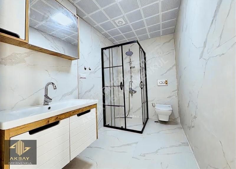 Altıntaş 40'lık Yolda Kapalı Otoparklı Havuzlu 1+1 Fırsat Daire - Görsel 6