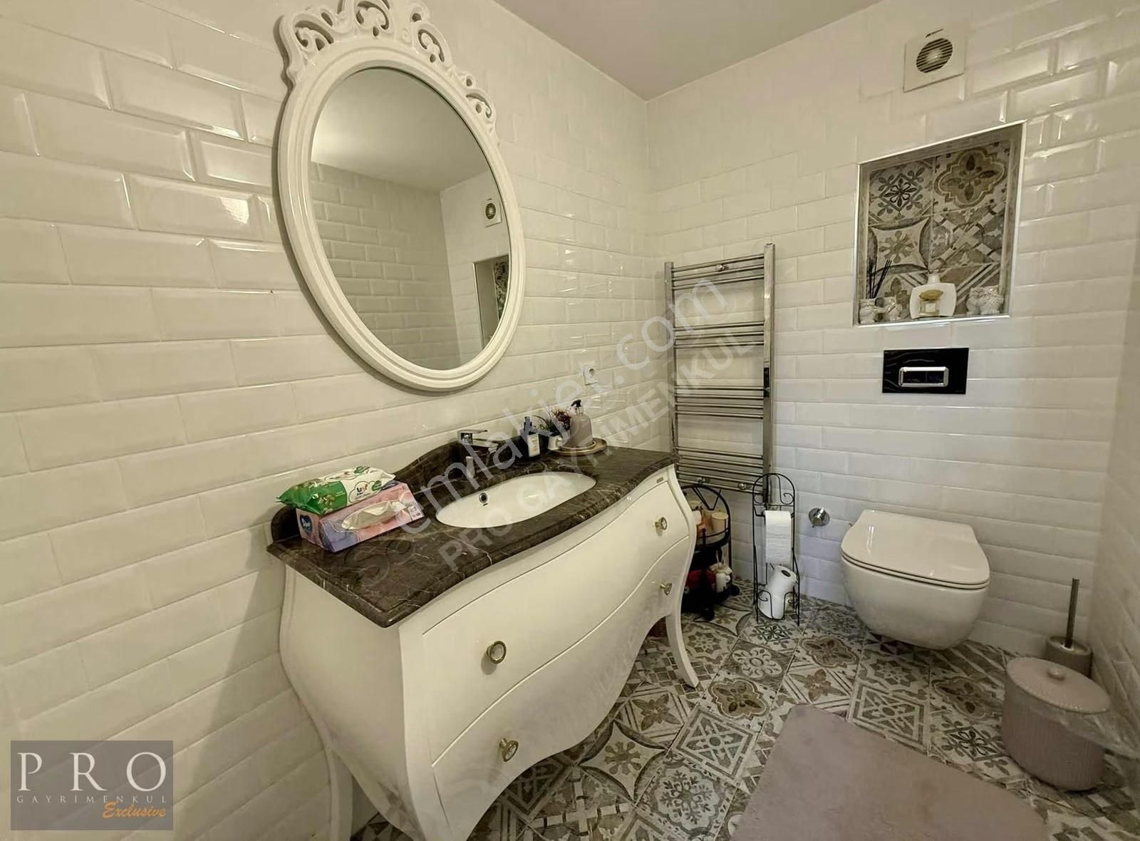 Riva Konaklar Inda Geniş Bahçeli Dekorasyonlu Satılık Villa - Görsel 12