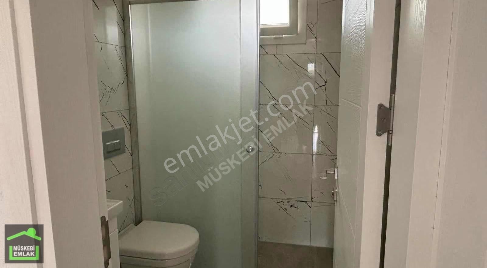 Yakaköyde Tek Koleji Yakını Eşyalı Kiralık 2+1 Tek Katlı Daire - Görsel 3
