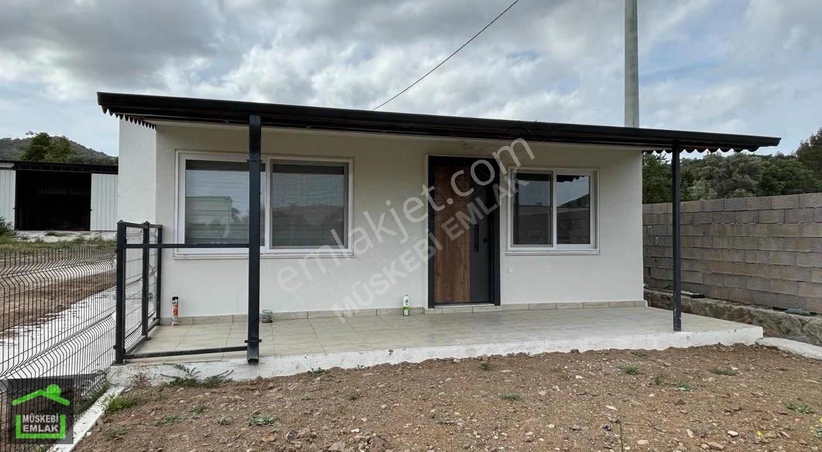 Yakaköyde Tek Koleji Yakını Eşyalı Kiralık 2+1 Tek Katlı Daire - Görsel 6