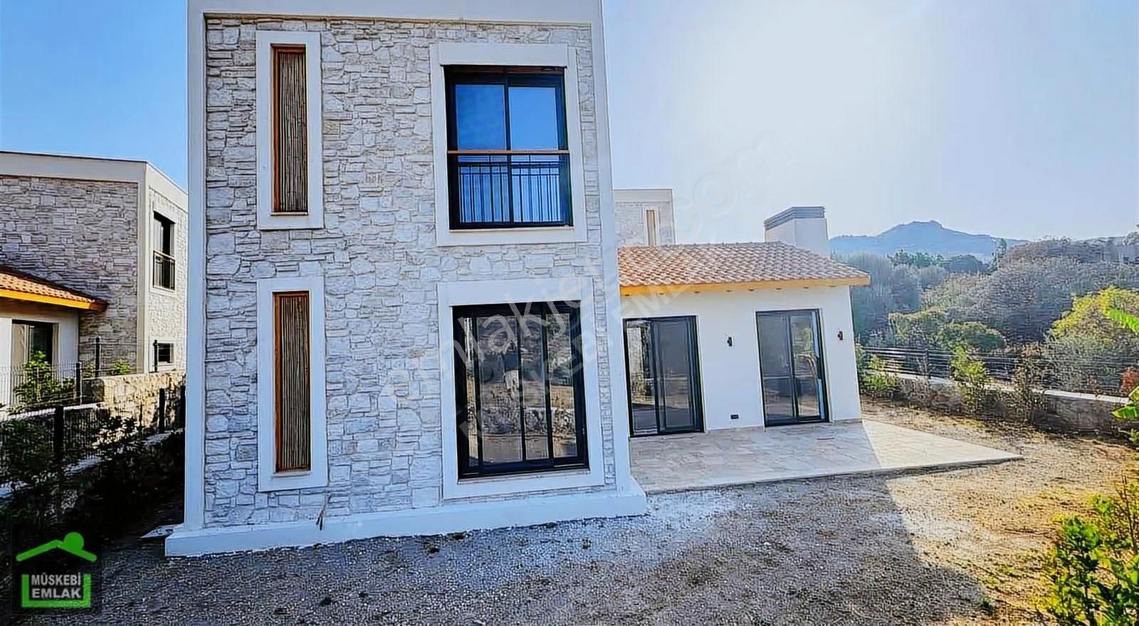 Bodrum Yahşi Sahilde 3+1 Satılık Tam Müstakil Dubleks Taş Villa - Görsel 32