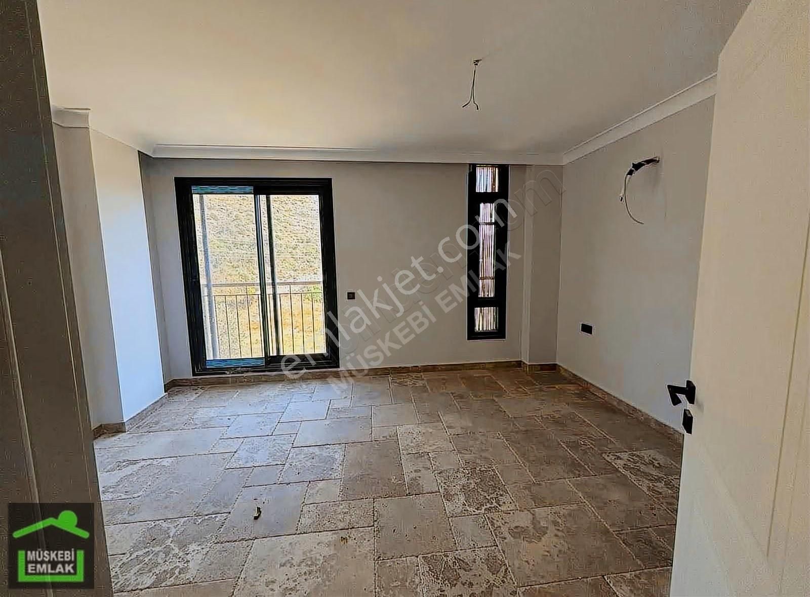 Bodrum Yahşi Sahilde 3+1 Satılık Tam Müstakil Dubleks Taş Villa - Görsel 25