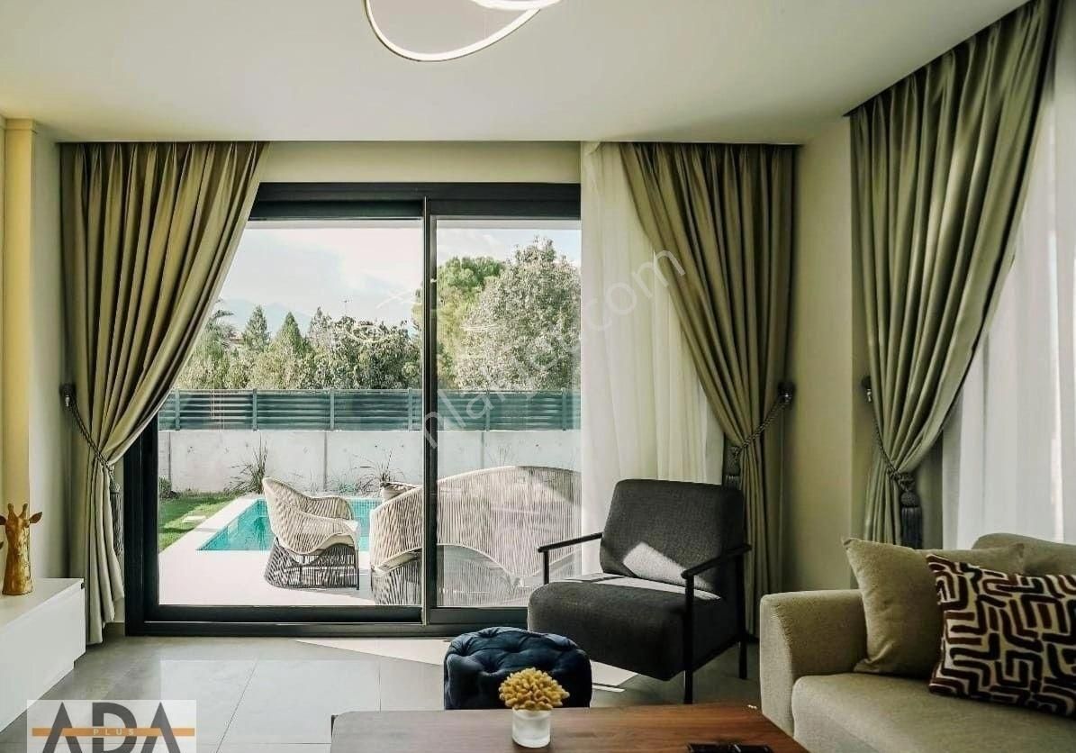 Kuşadası Güzelçamlıda Satılık Özel Havuzlu 3+1 Lüx Villa - Görsel 8