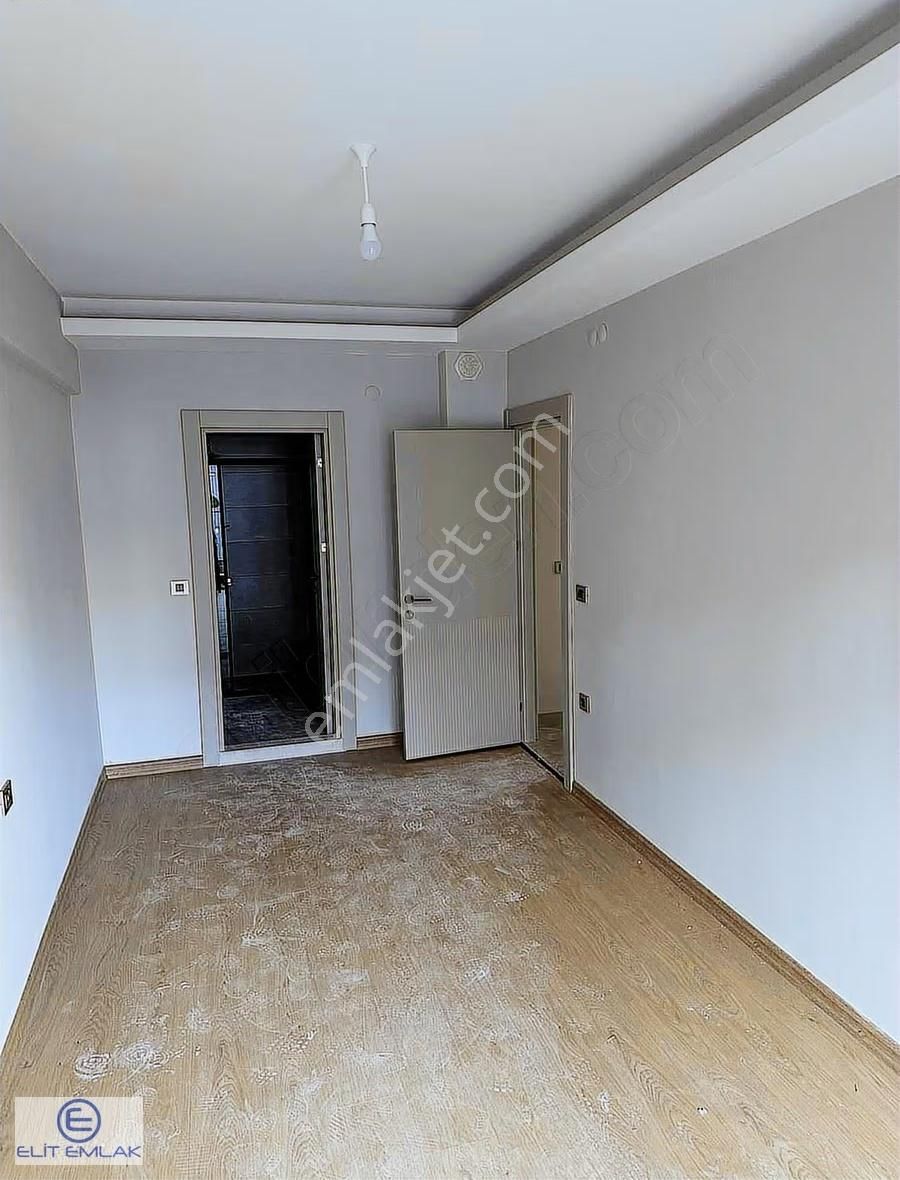 Girne Mahallesi Kapalı Otoparklı Lüks 2+1 Ara Kat Daire - Görsel 26