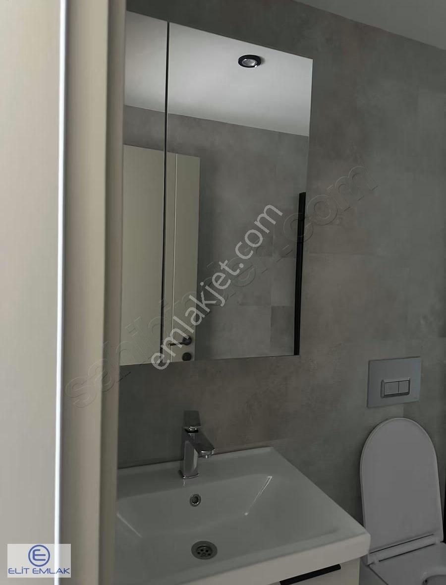 Girne Mahallesi Kapalı Otoparklı Lüks 2+1 Ara Kat Daire - Görsel 4