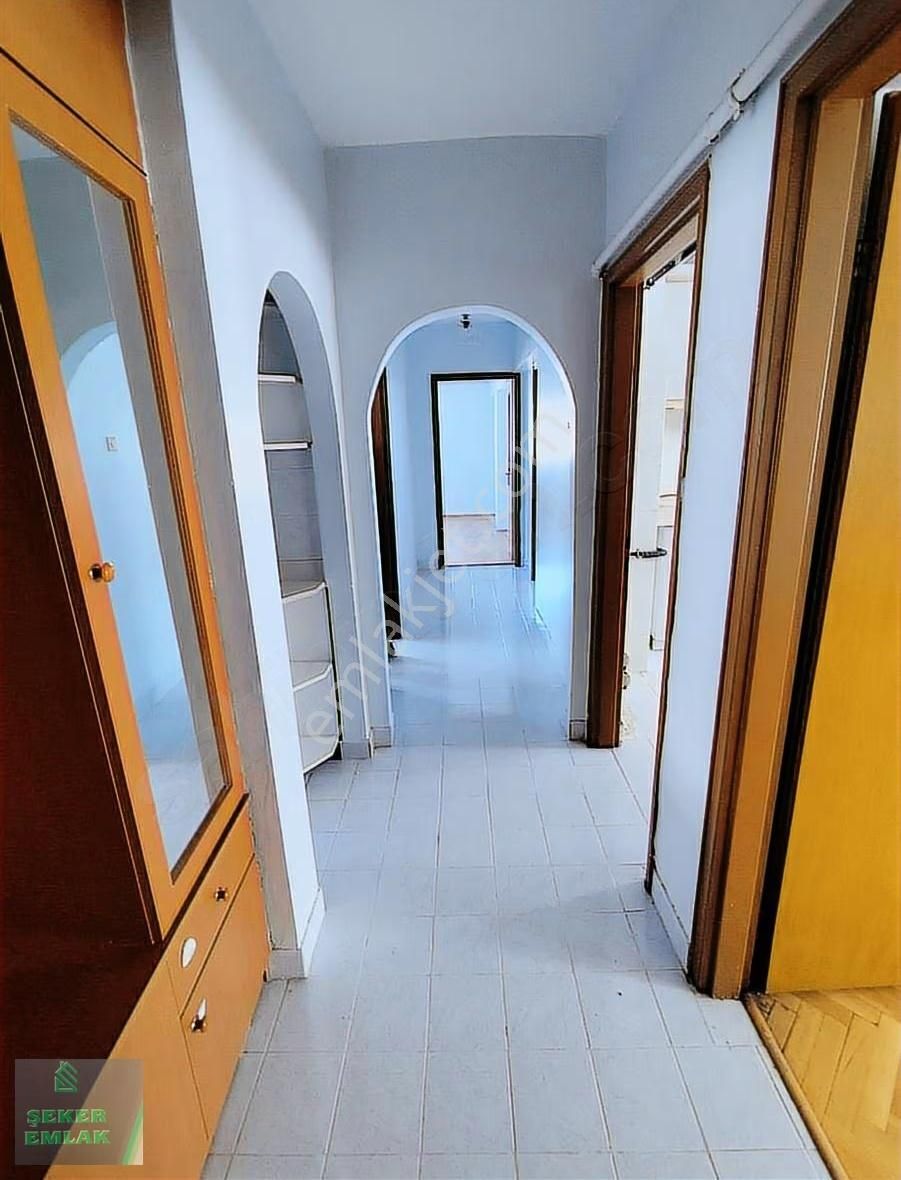 Şeker Emlak'tan İstasyon Mahallede, Kiralık 3+1 Daire - Görsel 14