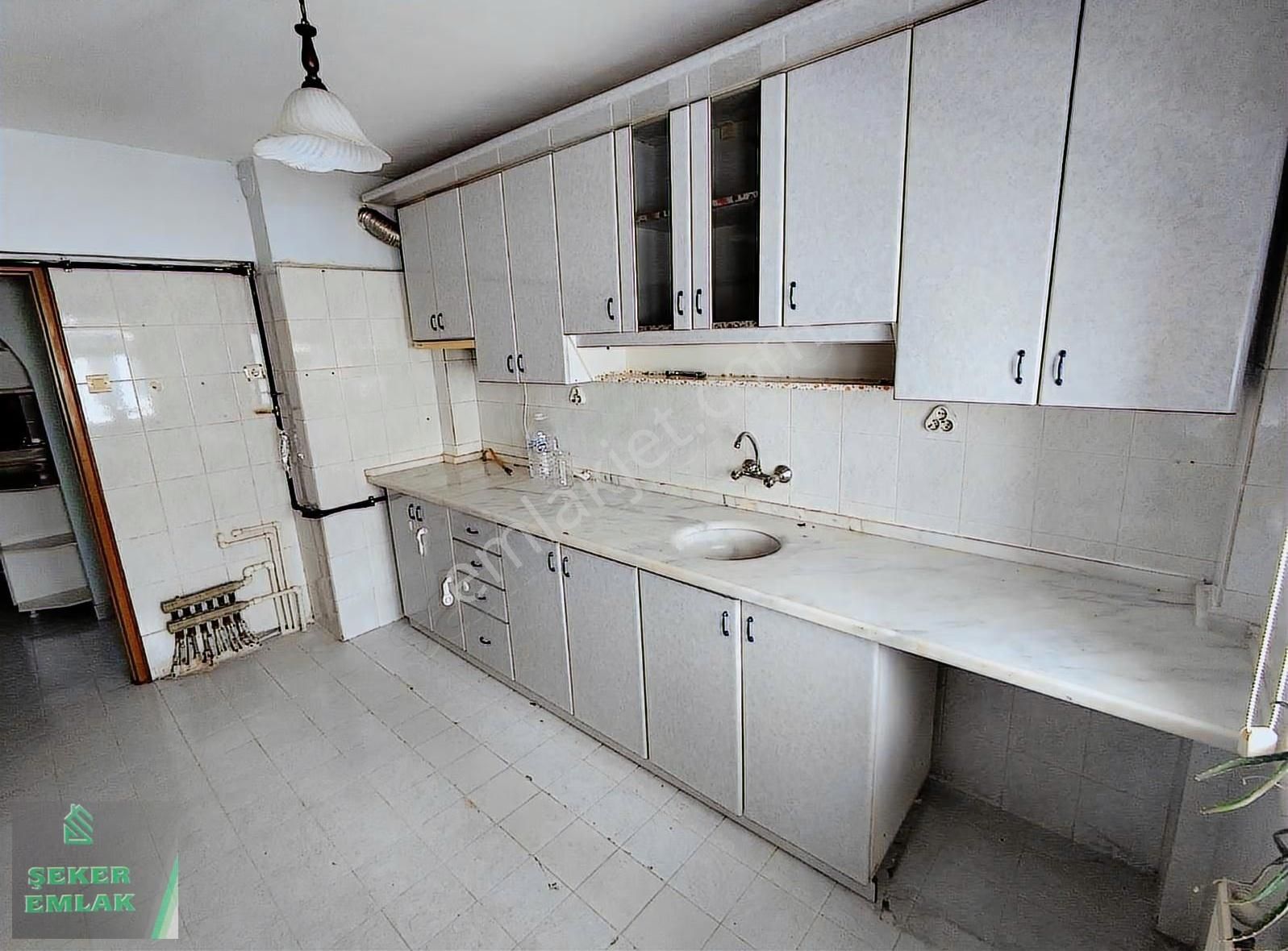 Şeker Emlak'tan İstasyon Mahallede, Kiralık 3+1 Daire - Görsel 7