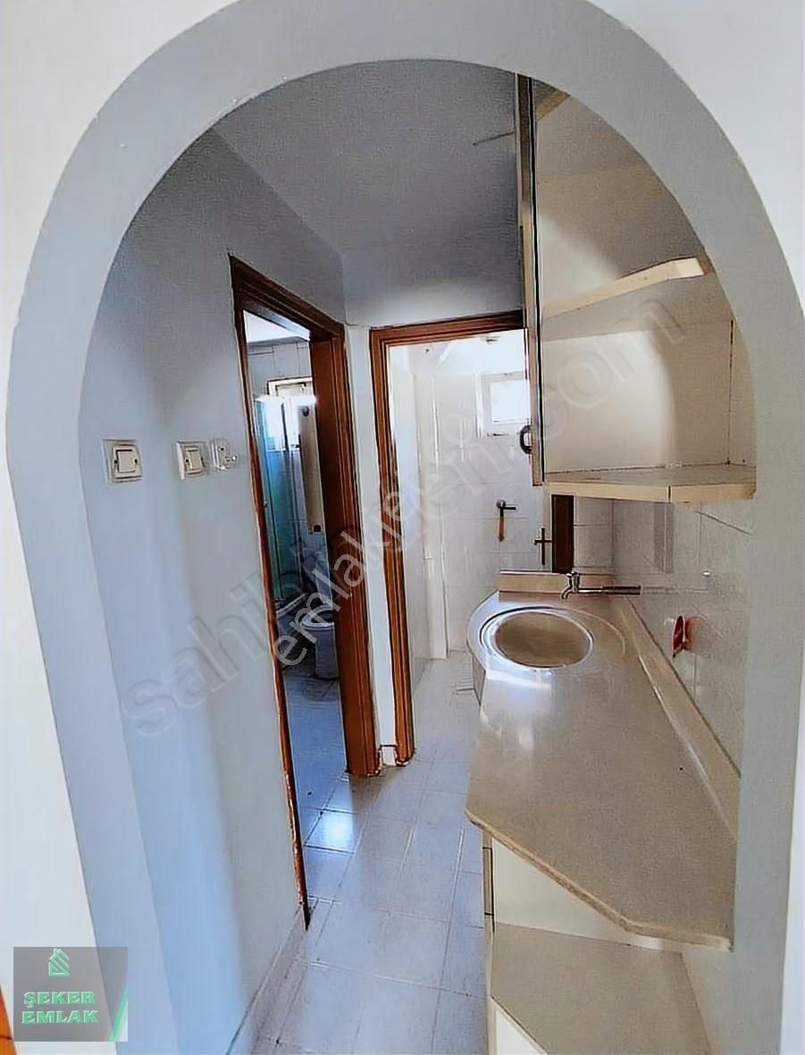 Şeker Emlak'tan İstasyon Mahallede, Kiralık 3+1 Daire - Görsel 13