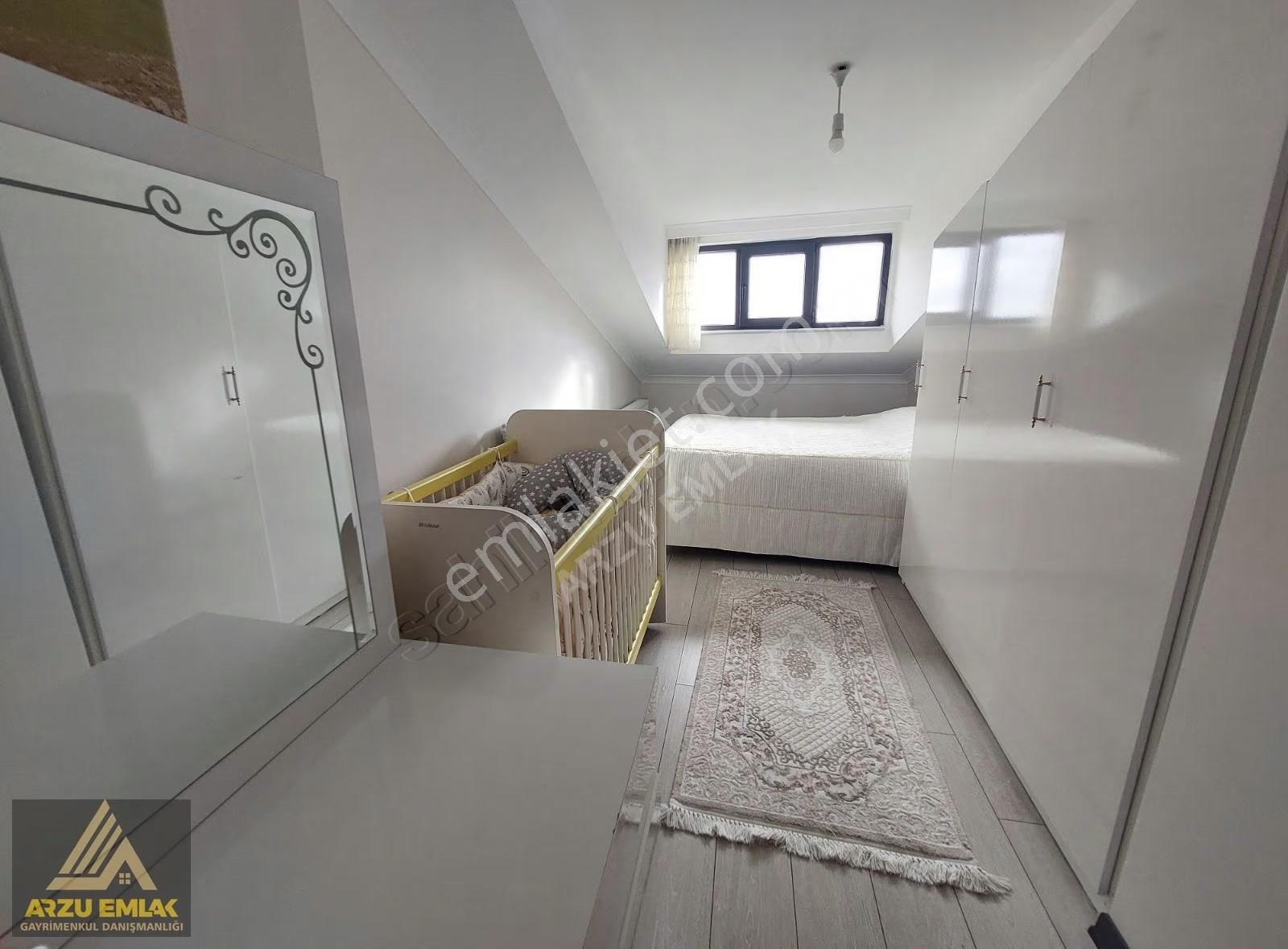Arzu Emlaktan Gazi Mah 4 Yaşında 4+2 Lüks Satılık Dubleks Daire - Görsel 7