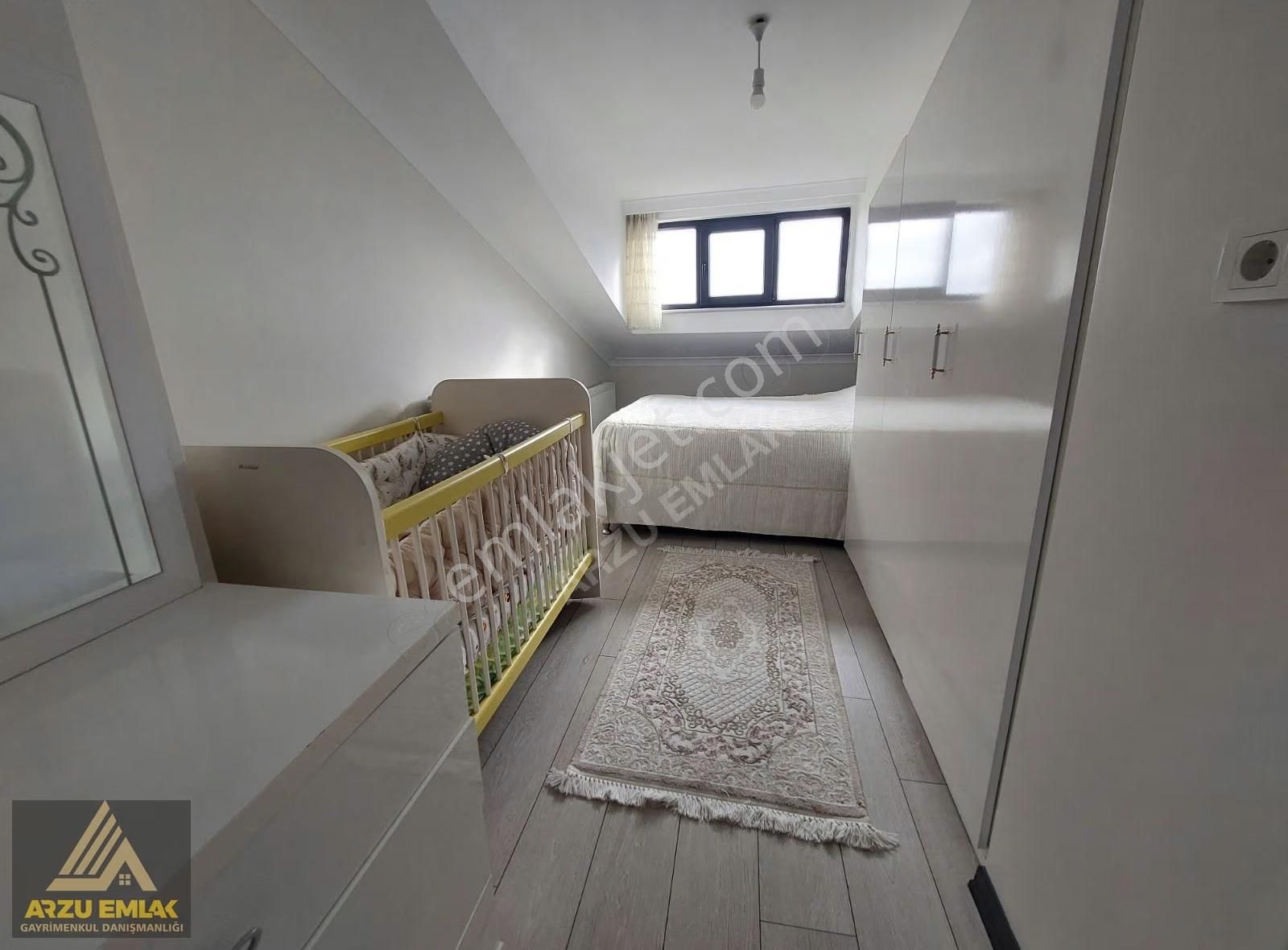 Arzu Emlaktan Gazi Mah 4 Yaşında 4+2 Lüks Satılık Dubleks Daire - Görsel 2