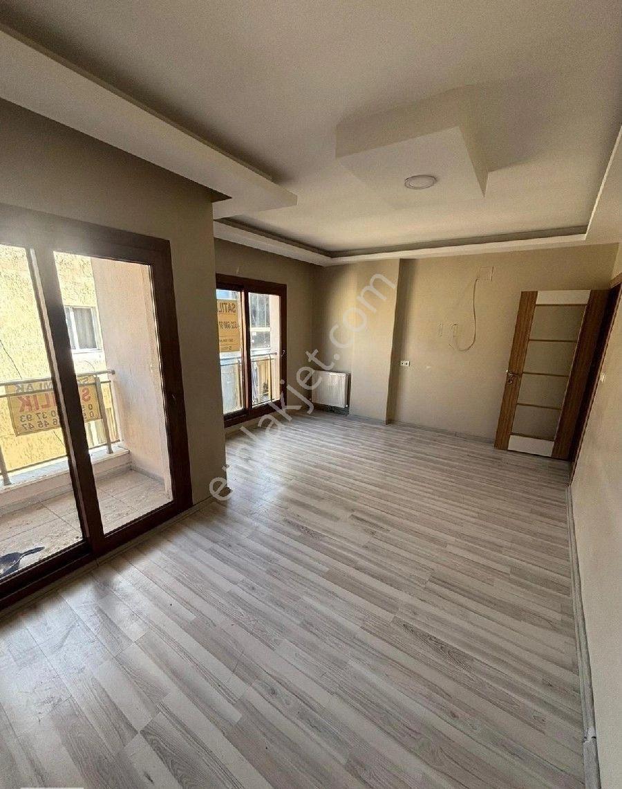 Manisa Turgutlu Yedi Eylül Mh Öğretmenler Evi Yanı 3+1 Geniş Daire