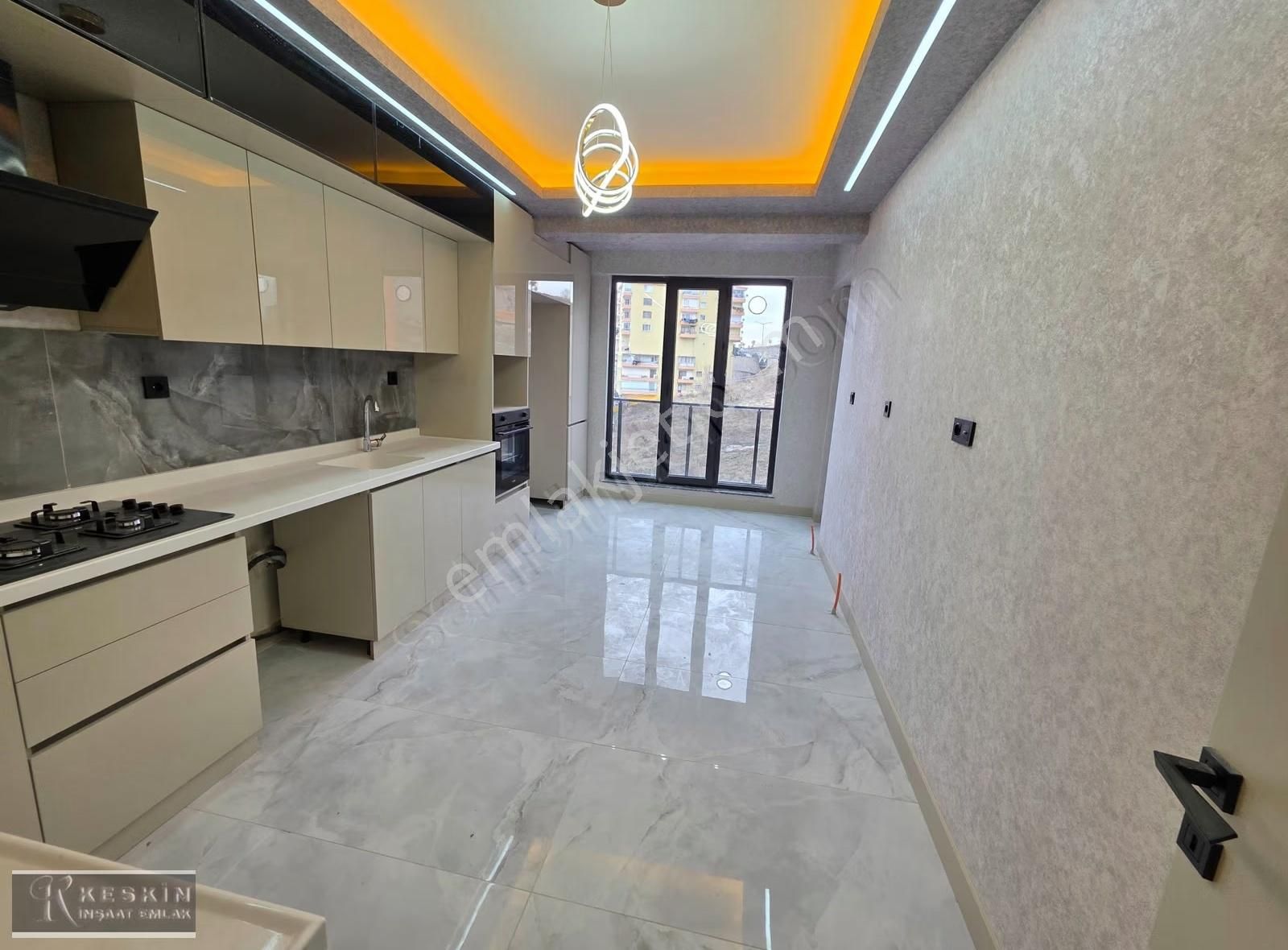 Keçiören Karakaya Mah 3+1 Full Yapılı Orta Kat Sıfır Daire - Görsel 13