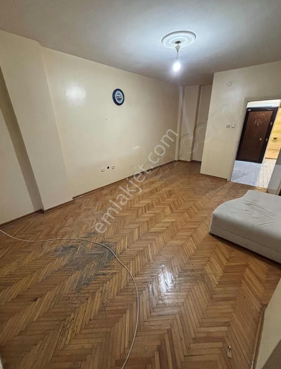 Fevzi Çakmak Mahallesi Fatih Caddesi Satılık 3+1 Daire - Görsel 9