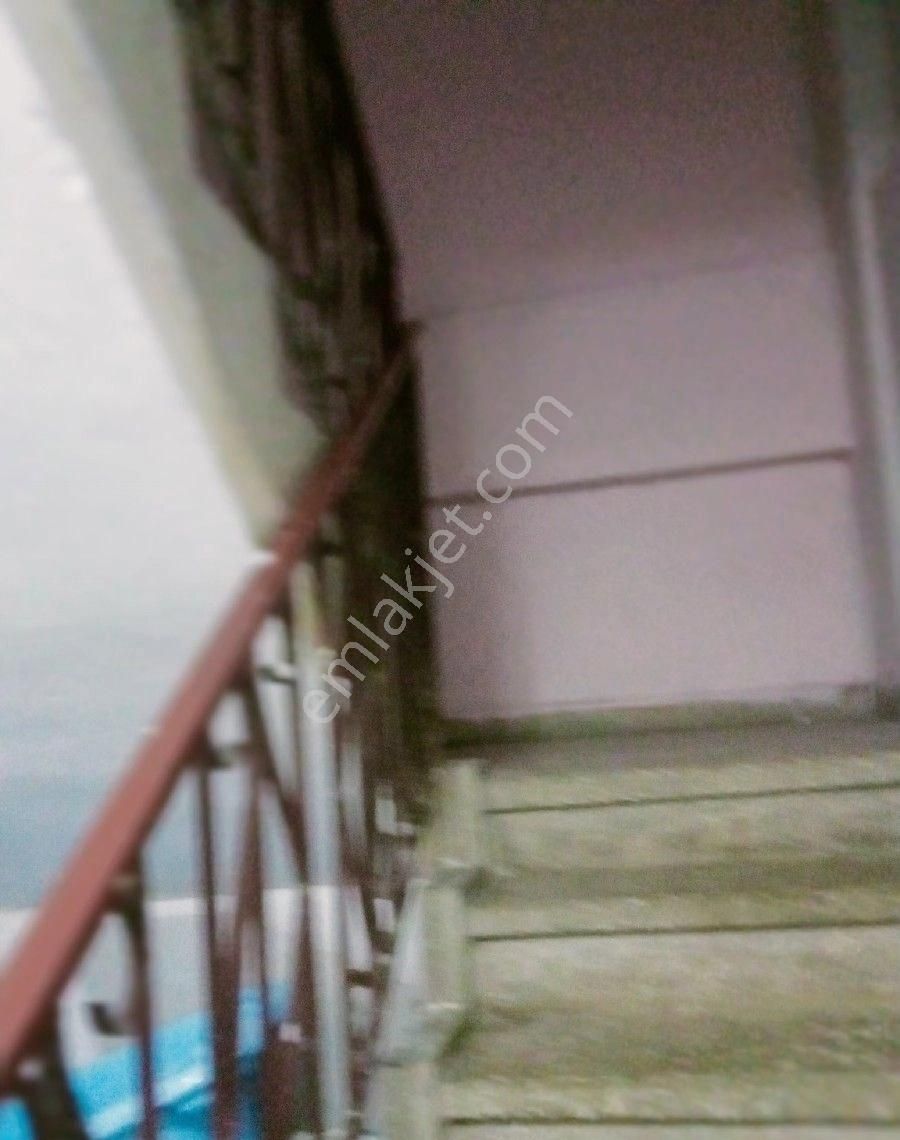 Bursa Gemlikte Satılık, Büyük ,ucuz Daire. - Görsel 23