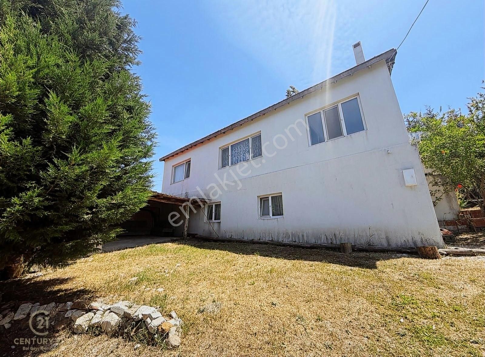 Century21 Bal Pamukçu Dişbudak Köyünde İki Katlı Müstakil Ev - Görsel 7