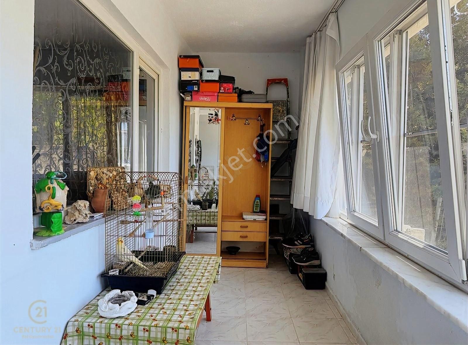 Century21 Bal Pamukçu Dişbudak Köyünde İki Katlı Müstakil Ev - Görsel 16