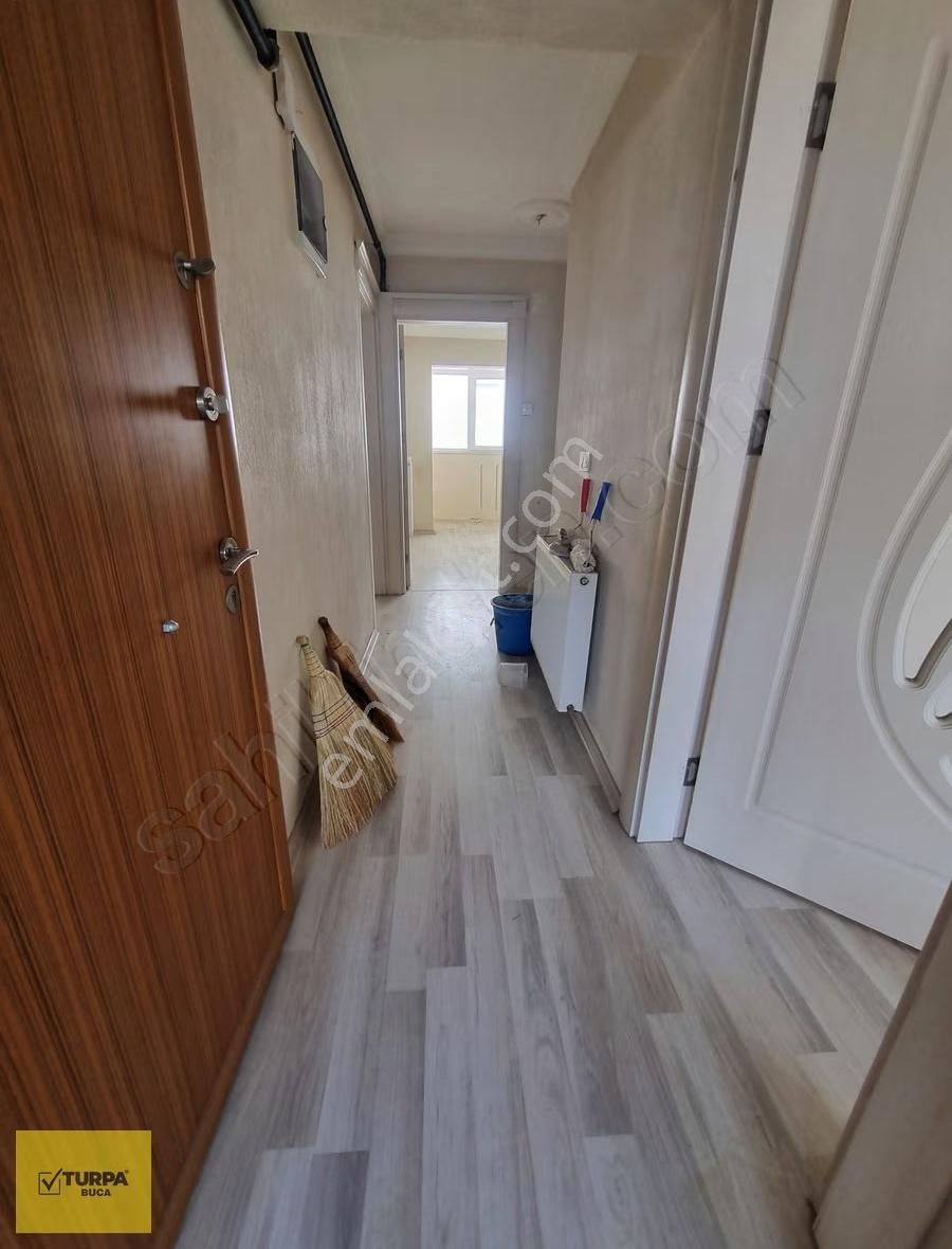 Turpa Buca'dan Hastaneye Yakın Kapalı Mutfak Geniş Ve Ferahdaire - Görsel 18