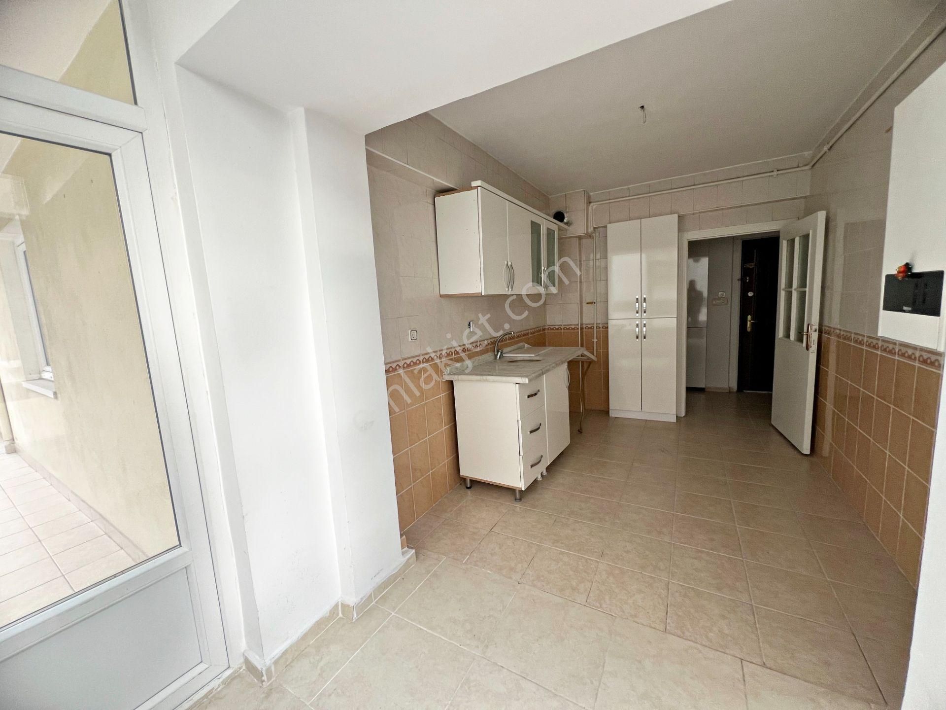 Cihandan Pamuklarda Kızılcahamam Caddeye 2bina Yakın 3+1 Daire - Görsel 5