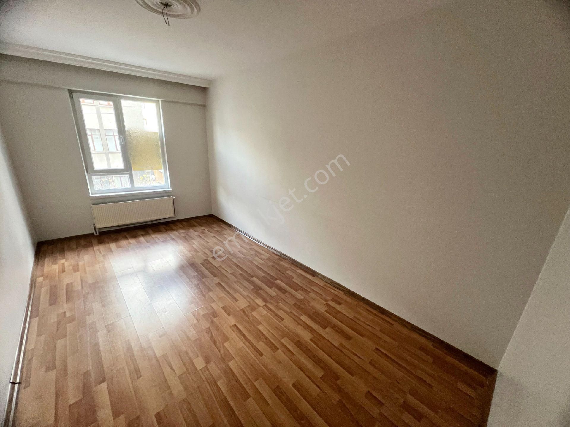 Cihandan Pamuklarda Kızılcahamam Caddeye 2bina Yakın 3+1 Daire - Görsel 14