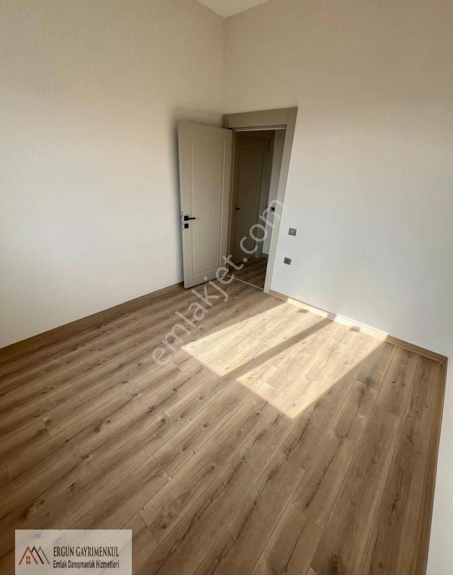 Ergünden Mezitli Esenbağlarda Cephesi Ful Açık Satılık 2+1 Daire - Görsel 5