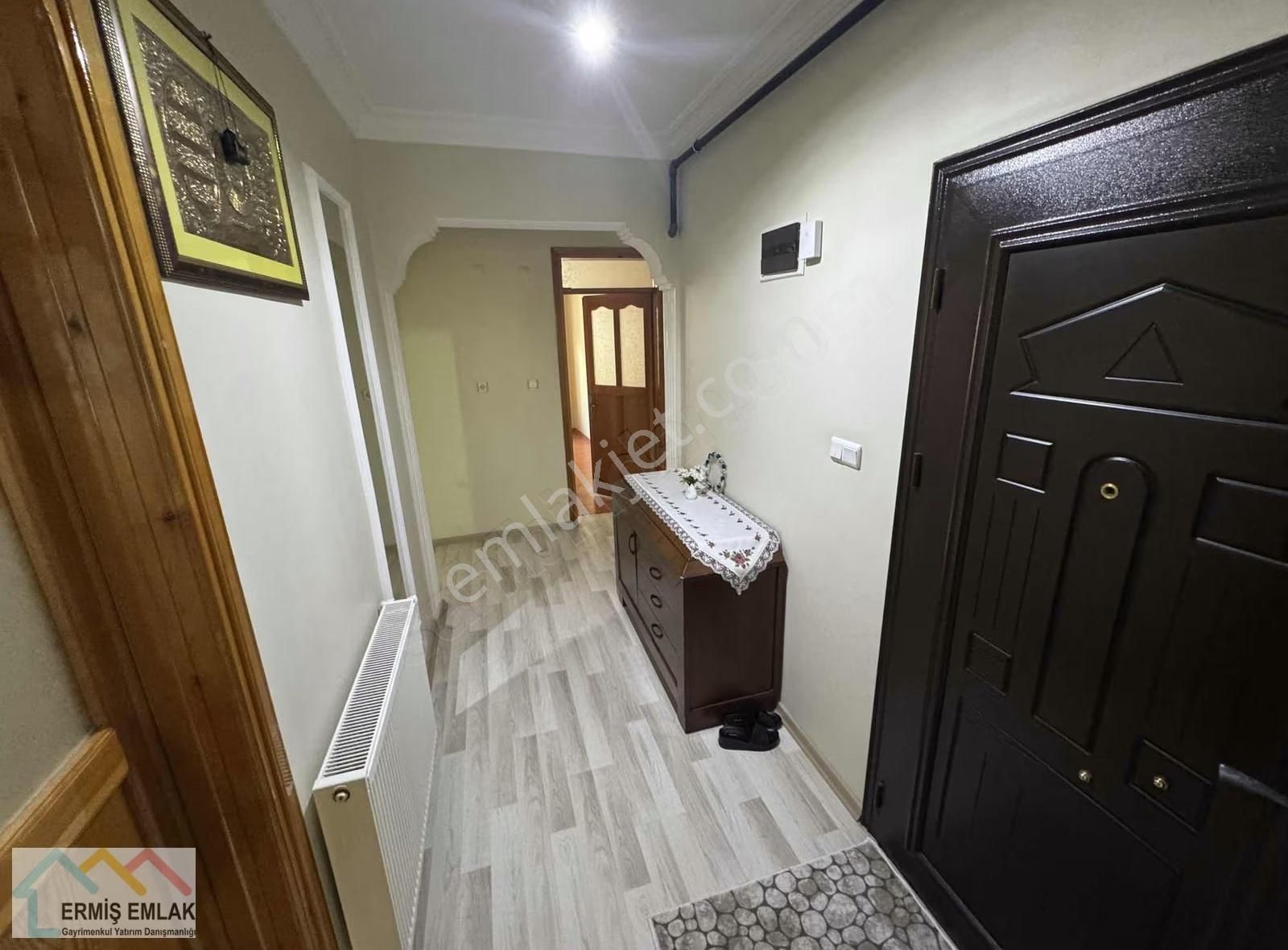 Satılık 3+1 Doğalgazlı Daire - Görsel 7