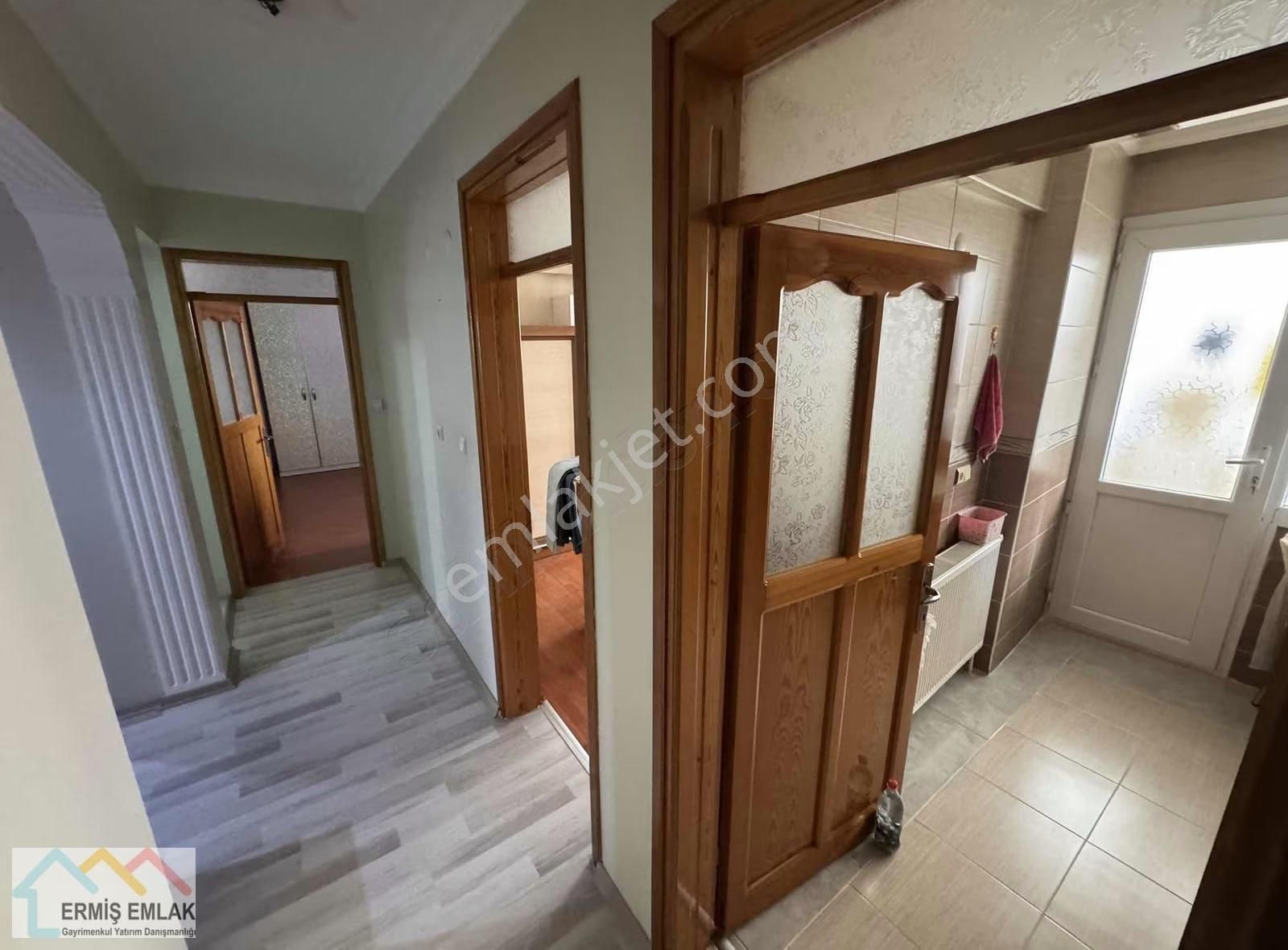 Satılık 3+1 Doğalgazlı Daire - Görsel 5