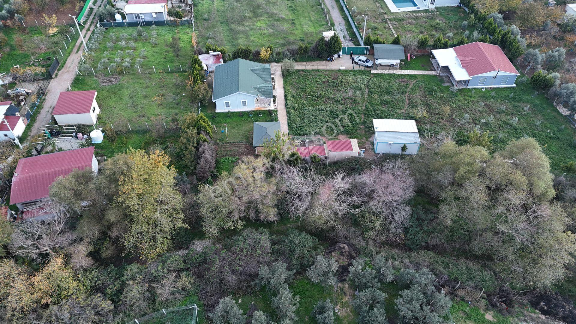 Oğlananasında 500 M2 Arsa 135 M2 2+1 Bahçeli Ev Kamelya Depo Menderes İzmir - Görsel 28