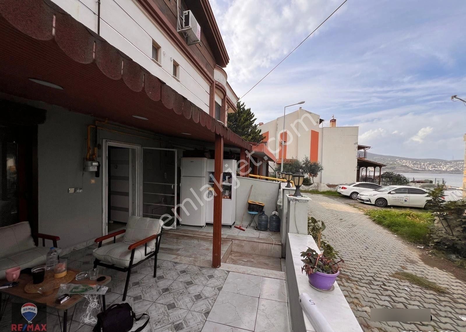 Alıağa Çakmaklı 'da Her Katında Denız Manzaralı Trıplex Doğalgazlı Satılık Yazlık - Görsel 3