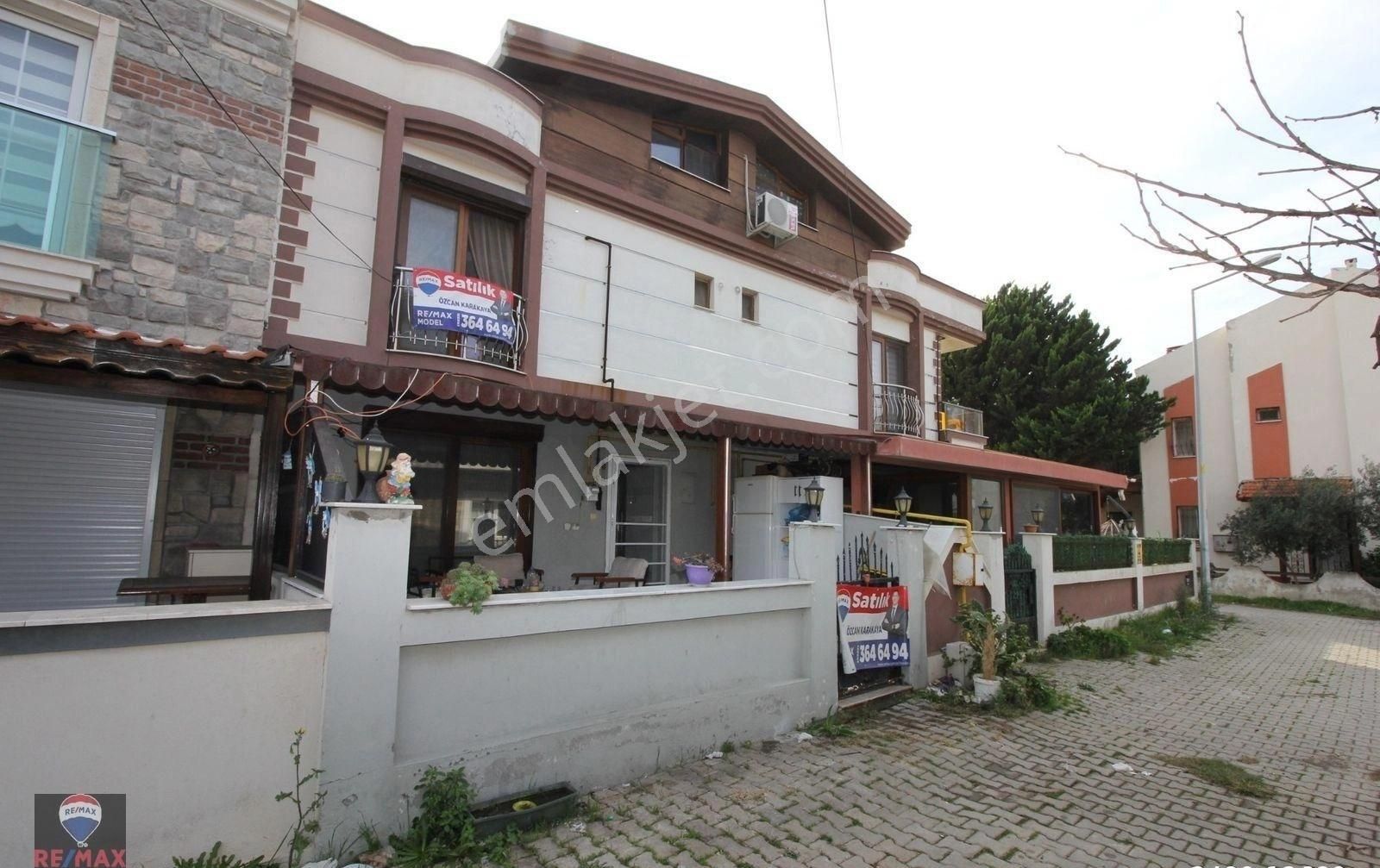 Alıağa Çakmaklı 'da Her Katında Denız Manzaralı Trıplex Doğalgazlı Satılık Yazlık - Görsel 17