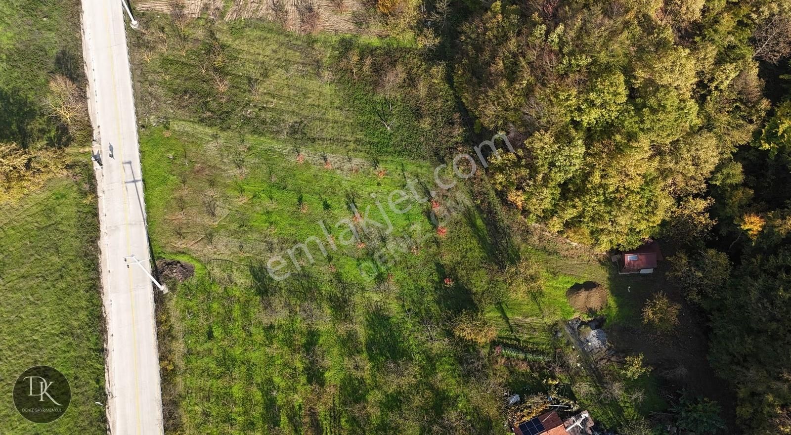 Deniz'den Akçat Mh'de İçinde Ev Bulunan %5 İmarlı Tarla - Görsel 4
