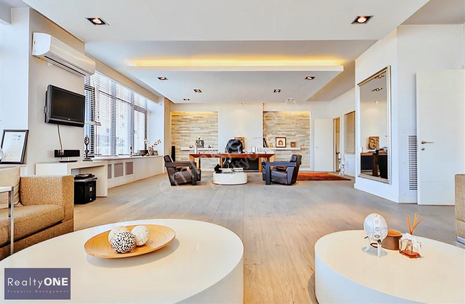 R-one Karaköy Galataport Fransız Geçit Prestijli Kiralık Ofis - Görsel 32