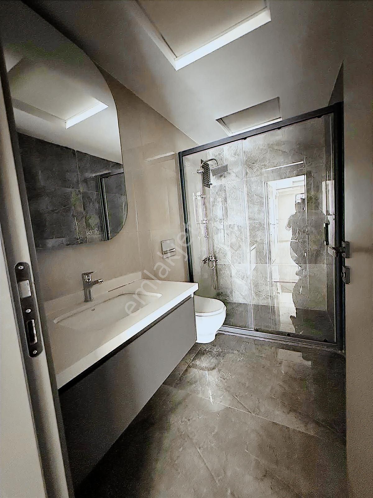 Ayalp'ten Fıstıklığın Prestijli Projesinde Satılık 3+1 Lüx Daire - Görsel 22