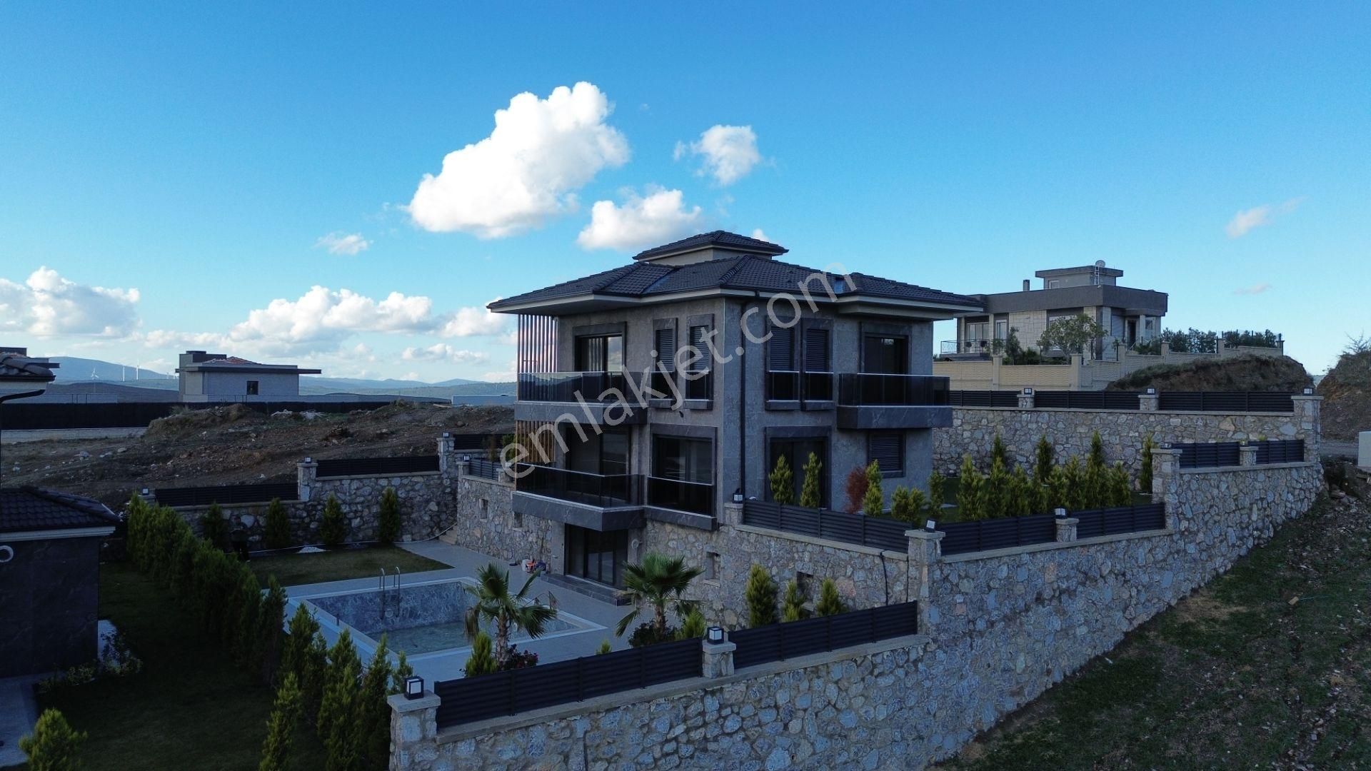 Seferihisar Bahçeşehir – Özel Yaşam Konseptli Lüks Villa - Görsel 32
