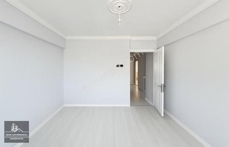 Uğur Gayrimenkul'den Full Yapılı Ve Eşyalı Satılık 2+1 Daire - Görsel 13
