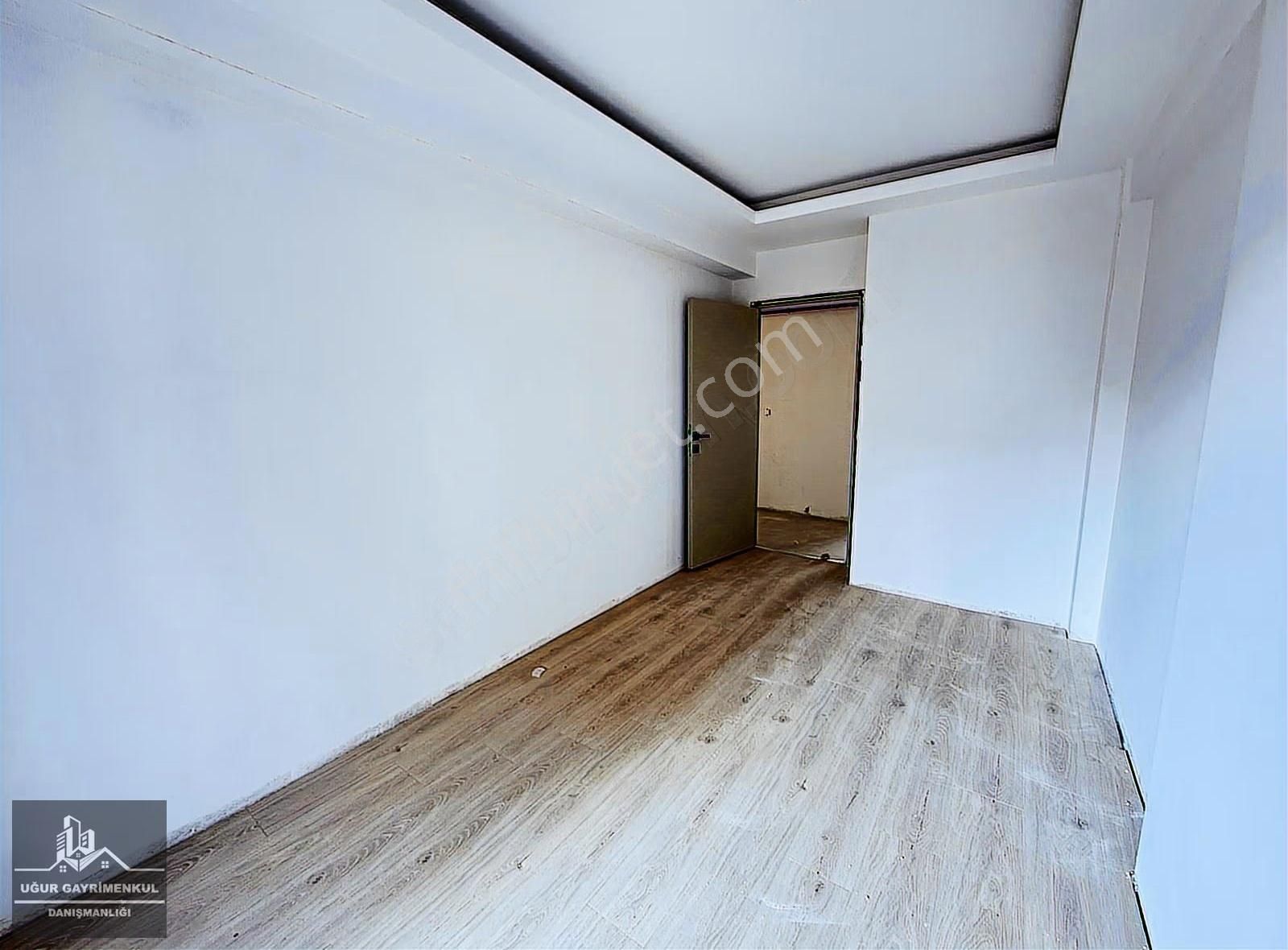 Uğur Gayrimenkul'den Manastır'da Modern Tasarımlı 3+1 Daire - Görsel 14