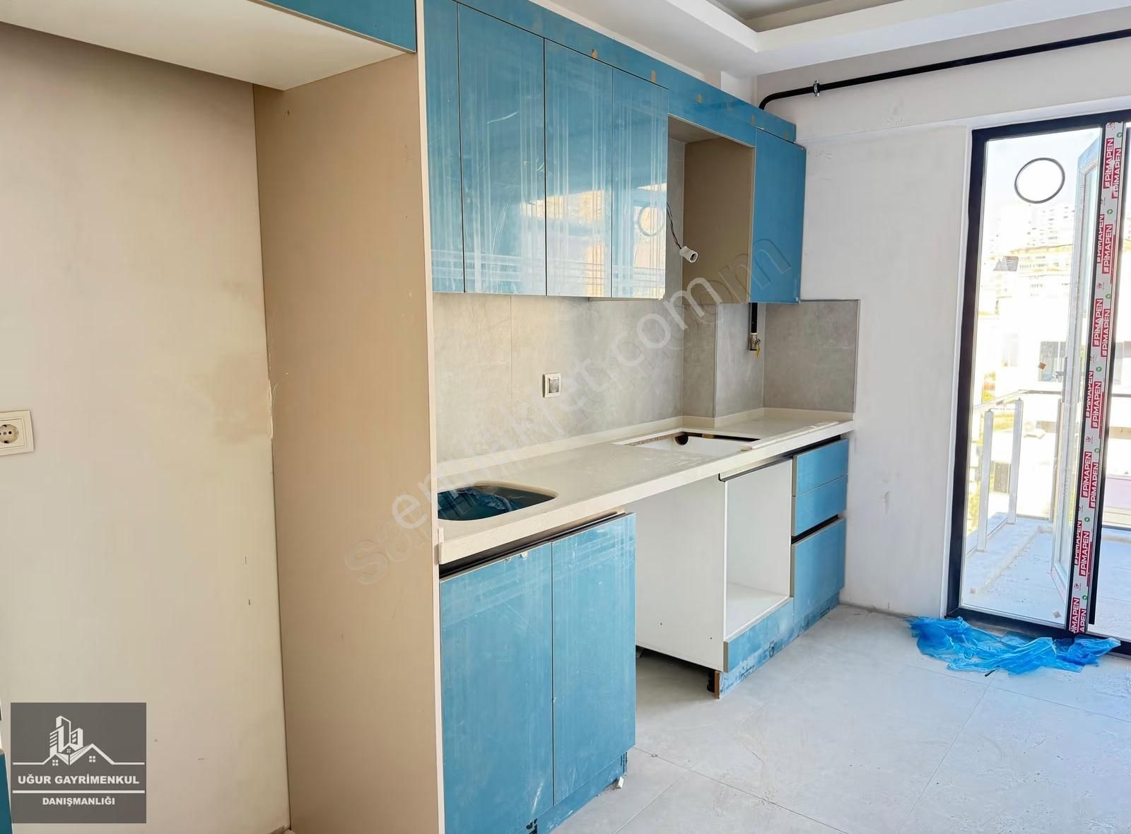 Uğur Gayrimenkul'den Manastır'da Modern Tasarımlı 3+1 Daire - Görsel 3
