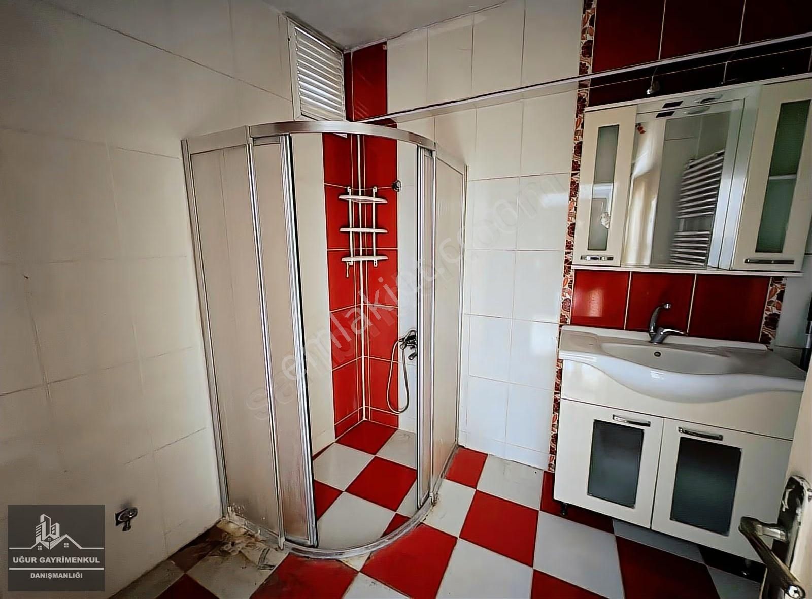 Uğur Gayrimenkul'den Kayhan'da Kiralık Daire - Görsel 15