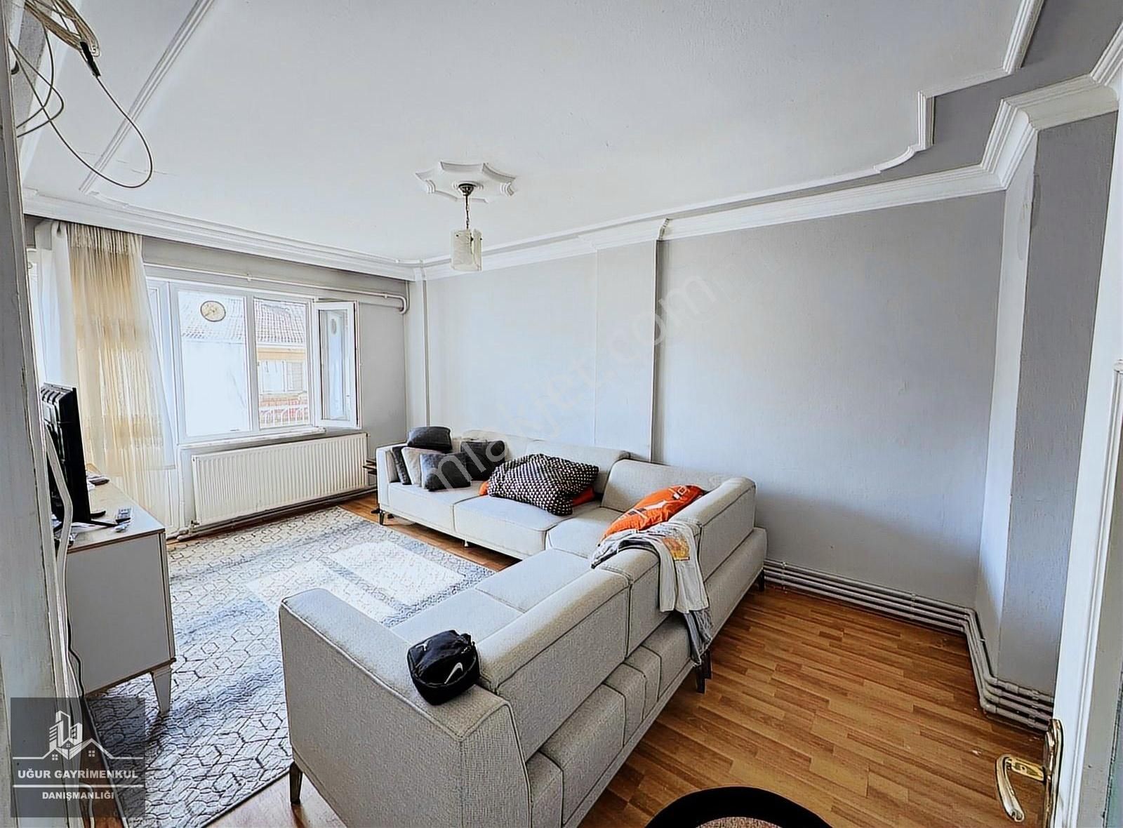 Uğur Gayrimenkul'den Orhangazi Caddesinde Satılık 3+1 Daire - Görsel 9