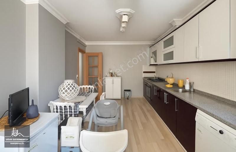 Uğur Gayrimenkul'den Manastır'da Geniş Ve Modern 3+1 Daire - Görsel 10