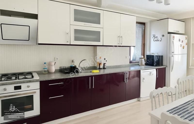 Uğur Gayrimenkul'den Manastır'da Geniş Ve Modern 3+1 Daire - Görsel 7