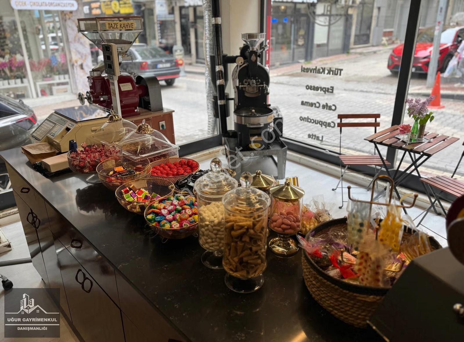 Uğur Gayrimenkulden Cadde Üzerinde Devren Satılık Kahve Dükkanı - Görsel 26