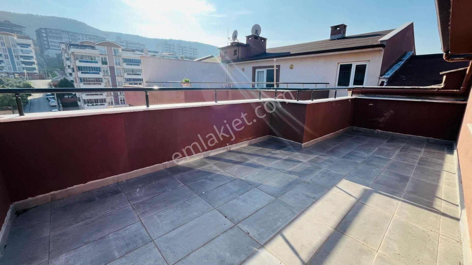 Gemlik Hisar'da Sıfır 5+1 Full Manzaralı Dubleks Daire - Görsel 27