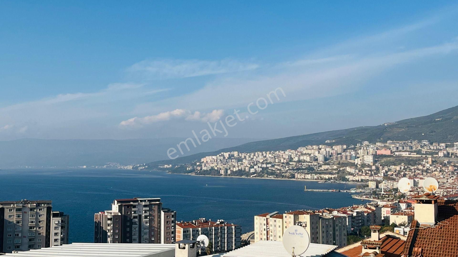 Gemlik Hisar'da Sıfır 5+1 Full Manzaralı Dubleks Daire