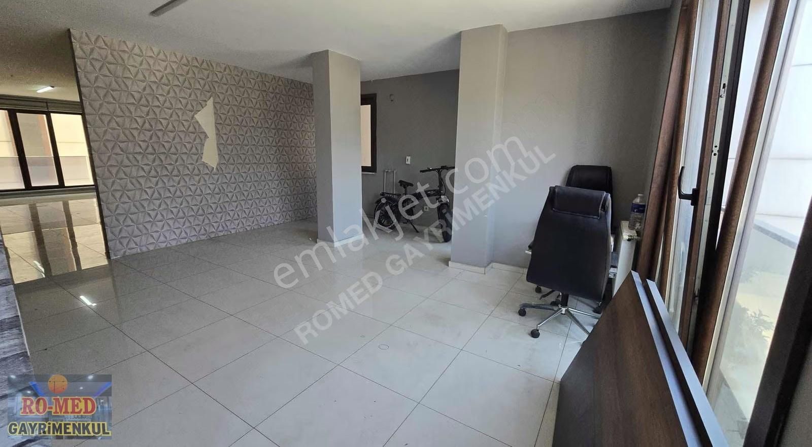 İstanbul Sancaktepe'de 140m2 Satılık Fırsat Ofis - Görsel 12