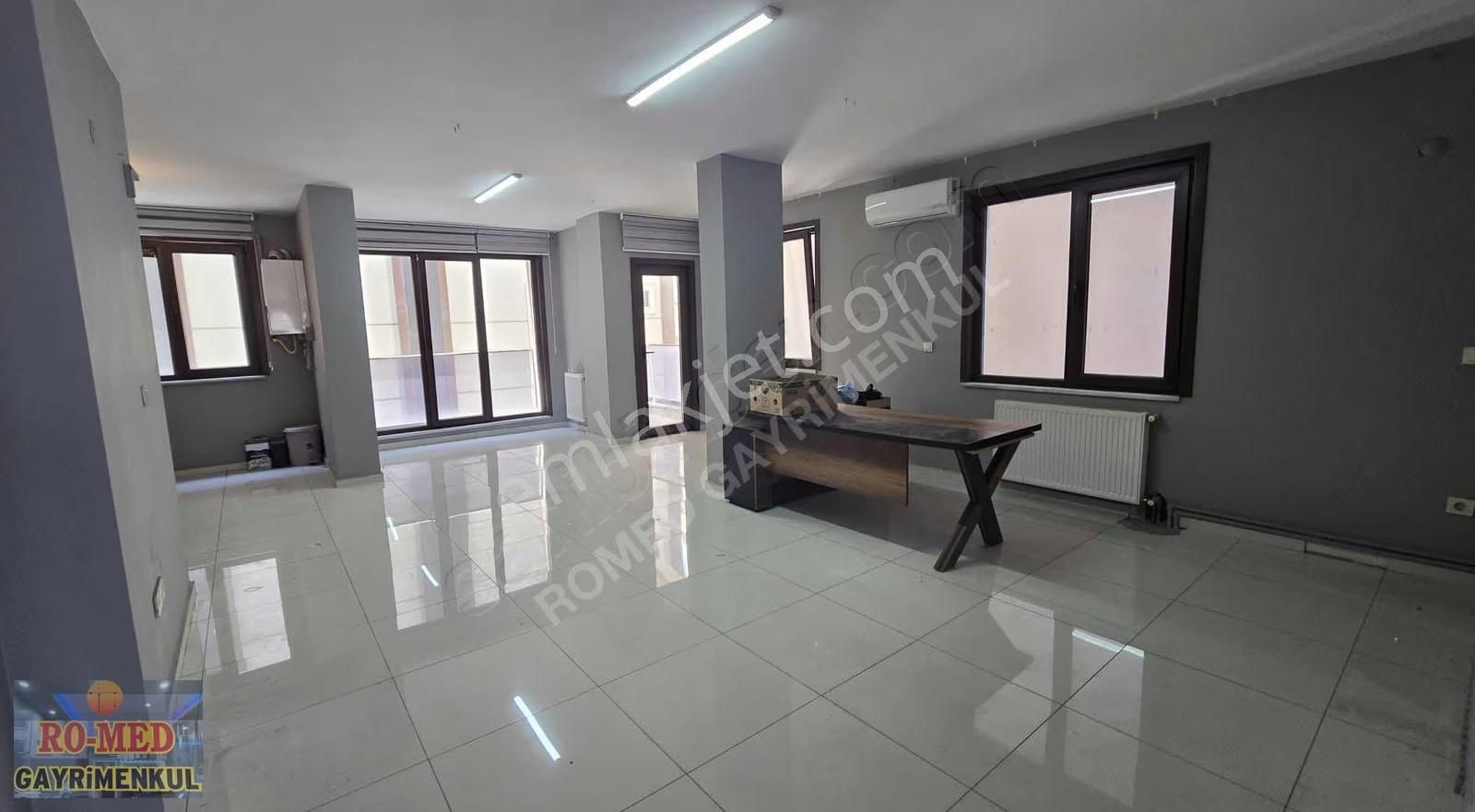 İstanbul Sancaktepe'de 140m2 Satılık Fırsat Ofis - Görsel 4