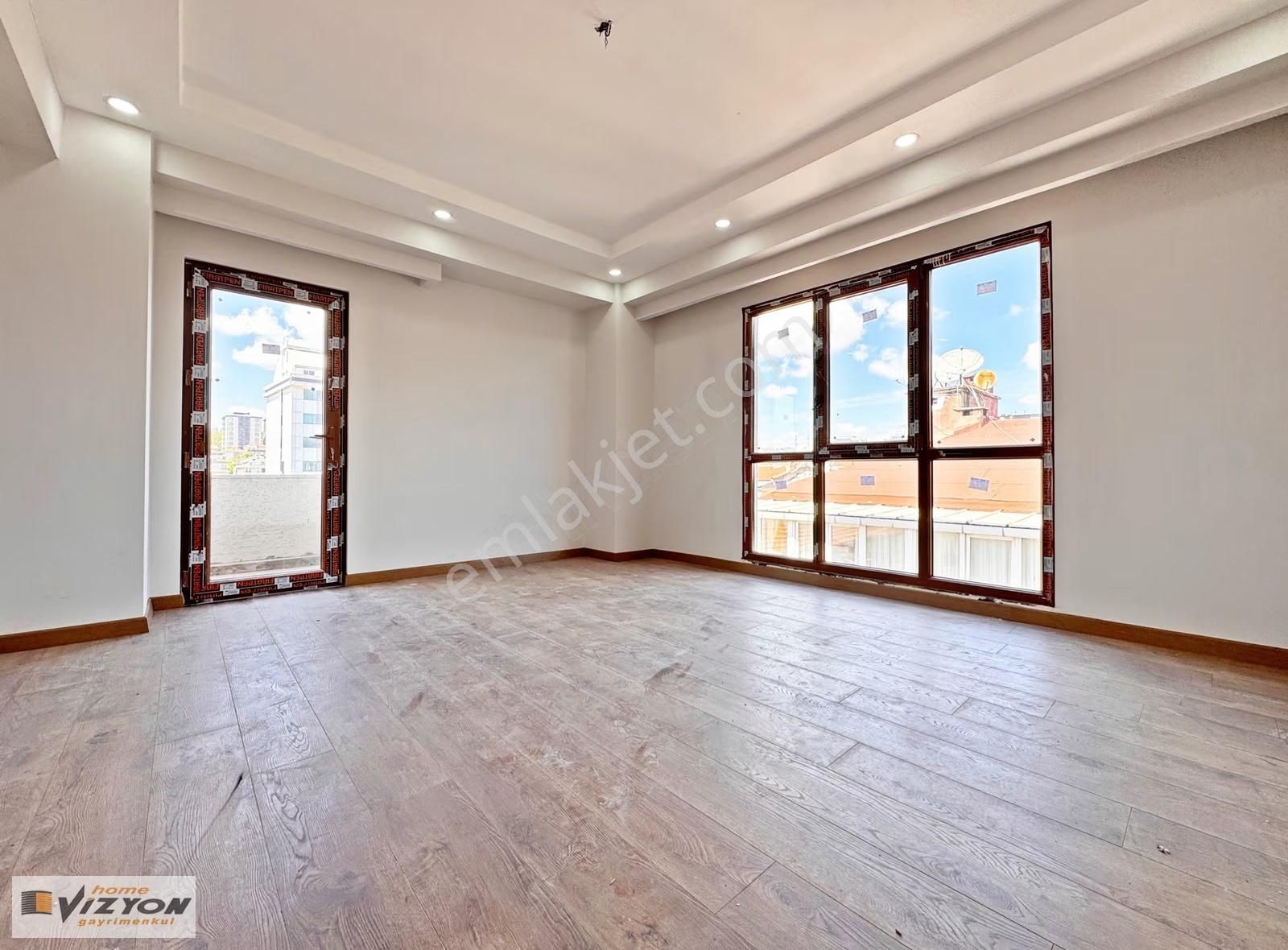 Home Vizyon Bahçelievler Soğanlı Sıfır Otoparklı 2+1 Yerden Isıtmalı