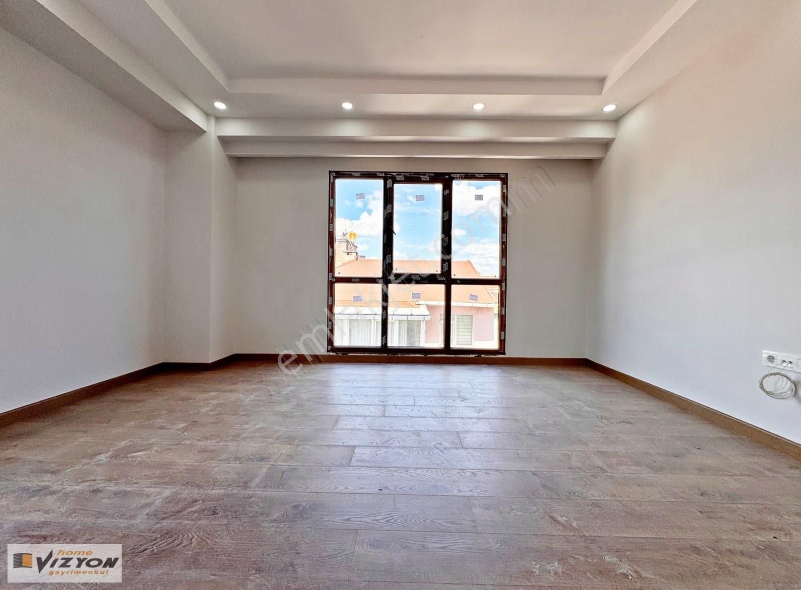 Home Vizyon Bahçelievler Soğanlı Sıfır Otoparklı 2+1 Yerden Isıtmalı - Görsel 4