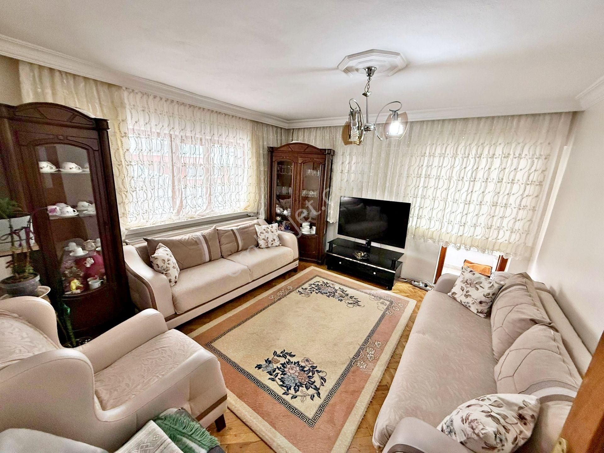 Veranka'dan Şentepe Selim Cad. Üzerinde Fırsat Satılık Daire 3+1 - Görsel 35